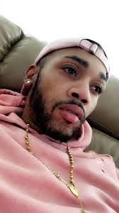 Aaron Mcbride's Instagram, Twitter & Facebook