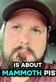 Please don’t comment to be better at Fortnite, I already know that’s my  biggest issue 😂 #fortnite #streamer #mammothpistol