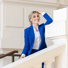 Tinne oltmans krijgt extreme lading | kiekenkotkwis #5. Ianthe Tavernier Doet Mee Aan Dancing With The Stars Op Vier De Actrice Die Vooral Bekend Is Van Haar Rol Als Floo Sterren Op De Dansvloer Mooie Vrouw Actrice