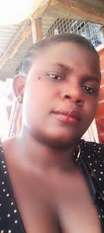 who else has sensitive ears that react to earrings?