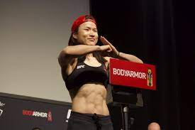 Zhang weili (born august 13, 1989), nicknamed magnum, is a chinese mixed martial artist. Zhang Weili Vs Rose Namajunas In The Works For Ufc 261 On April 24