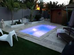 Specialiste De La Vente Et L Installation De Piscine A Coque En Polyester La Garde Dans La Region Du Var Quintessence Art
