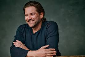 His birth sign is gemini and his life path number is 11. Ferri Somogyi Op De Gevoelige Plaat Shownieuws