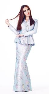 Innai Red Model Baju Wanita Model Pakaian Pakaian Wanita