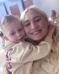 My birthday celebration #34 Thanks mama bear for a wonderful birthday, we  had a great time!!! 🥳 🎂