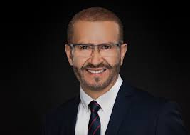 Cynthia Caldera updated her status.