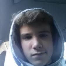 Brandon Lovell (@Br3136)