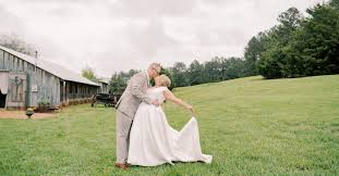 28 north wedding photography | we're joel + sammy kuhn wedding photographers based in orlando, florida and available worldwide. Rome Georgia Farm Wedding Storybrooks Farm Blog Studio Kate Com