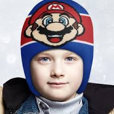 Amazon.com: Nintendo Boys Winter Hat And Kids Gloves Set, Super Mario  Beanie For Ages 4-7, Blue/Red: Clothing, Shoes & Jewelry