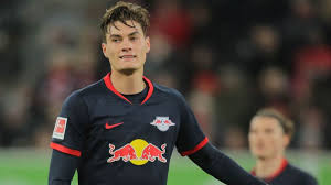 A shave you can only get from schick. Rb Leipzig Berater Von Patrik Schick Richtet Sich Auf Langen Transferpoker Ein Sportbuzzer De