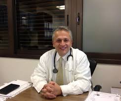 Διαθεσιμότητα νέες κυκλοφορίες πωλήσεις 12μήνου. Synentey3h Karkinos Toy Mastoy Stylianos Giassas Pa8ologos Ogkologos Iciao