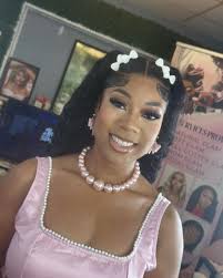 Aja White Wife• Mom• Pro MUA• Fit at 40 (@blendbabe_beauty) • Instagram  photos and videos