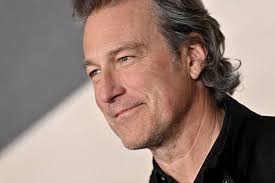 John Corbett Says He'd Spend the Rest of His Life Acting With Sarah Jessica  Parker: 'There Is Something About This Girl'