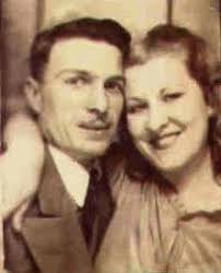 Who is looking for Moses Johnson and wife Nancy. Or Moses Johnson and wife  Ellender Holland?