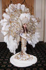 Pin Oleh Judy Di Wild And Weired Dresses Gaun Karnaval Kostum