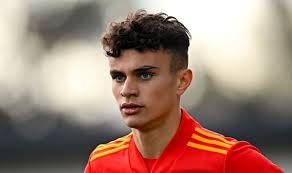 Man Utd: Ryan Giggs' son signs for Premier League club following Red Devils  release