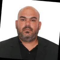 40+ perfiles de «Johnny González»