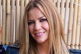Ivana Sert Yine Makyajsiz Yakalandi Dailymotion Video