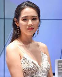 Because it didn't flop!!! "Dark Nuns" has surpassed 1.6 million cumulative  moviegoers, reaching its break-even point. According to the Korean Film  Council's integrated ticketing system, "Dark Nuns" exceeded 1.6 million in  total