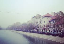 Encontre um hotel em bucareste dentro do seu orçamento na seleção de hotéis oferecida por accor e pelos nossos parceiros. Um Dia Em Bucareste Romenia Blog E Dicas De Viagem Se Lanca