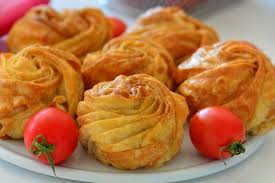 Peynirli Gul Boregi Tarifi Lebensmittel Essen Rezepte Turkische Rezepte