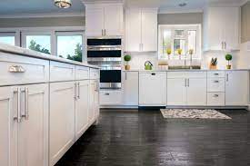 Why choose michigan kitchen cabinets? Kitchen Cabinets In Macomb County Mi Mgw Kitchens