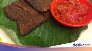 Berikut adalah resep bikin dendeng balado kering yang merupakan makanan asli nusantara khas sumatera barat beserta panduan cara memasaknya. Resep Dendeng Balado Untuk Sajian Idul Adha Lamak Bana