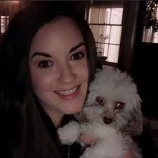 Donna Moll's Instagram, Twitter & Facebook