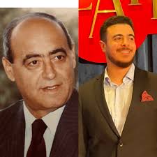 Journalist Mohamed Khalil Ismail presents a gift to his father