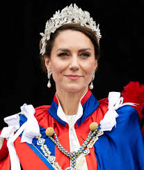 Kate Middleton Coronation Headpiece: All About the Modern Non-Tiara