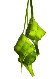 Hari raya idul fitri 1442 h segera tiba di tahun 2021 ini, perayaan lebaran pun mulai dipersiapkan. Ketupat Stock Photos And Images 123rf