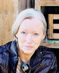 Josie Mccarthy's Instagram, Twitter & Facebook