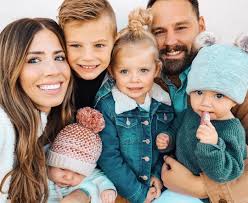 Kaley Munday On Instagram First Family Selfie Sure You Can T See Indy S Eyes But Hey We Re All Here Cute Family Family Picture Outfits Family Goals