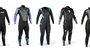 The suit, invented early in the 19th century, consists of a watertight covering, weighted boots, and a metal helmet with transparent portholes and provision for air. Best Scuba Diving Wetsuits Padi