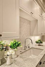 White Quartz Or Granite Countertops White Cabinets Light Colored Backsplash Would Look Am Kitchen Backsplash Designs White Kitchen Design Backsplash Designs