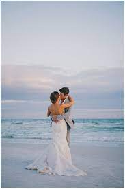 Kristina Logan Vue On 30a Pure7 Studios Beach Wedding Pics Beach Wedding Photography Wedding Photos Poses