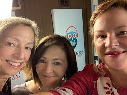 Meet the Satellite Sisters: Lian Dolan, Liz Dolan & Julie Dolan