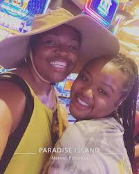 Robin J. Moffett (@dr.ro.mo) · Instagram 照片和视频