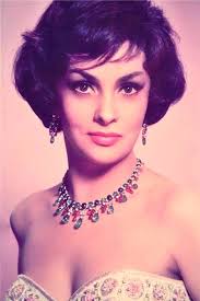 Shot in the back with an arrow by soldiers on the street. Gina Lollobrigida July 4 1927 Golden Age Of Hollywood 1920s 1950s Facebook