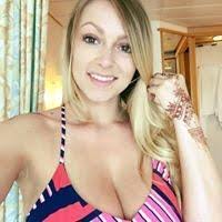 Sandy Traxler's Instagram, Twitter & Facebook