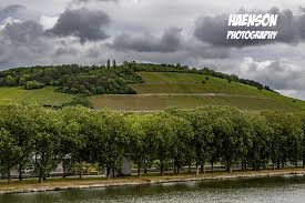 Der gasthof zum bären, randersacker bei würzburg ist bekannt für gute fränkische küche, das erstklassige hotel und komfortable tagungsräume. Spazieren In Randersacker Und Der Sanderau Kitziblog