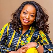 En 1996, M. Abdou Sambe, Président-fondateur d'ISI, se lançait dans une  aventure entrepreneuriale ambitieuse, mais ô combien patriotique : mettre  au profit de la jeunesse de son pays une école d'informatique d'excellence