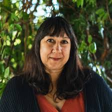 Lisa Kibble's Instagram, Twitter & Facebook