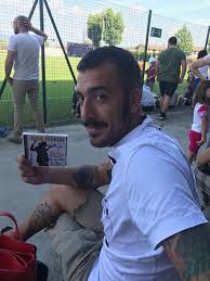 Omar pedrini ha raccontato come è organizzata la sua vita oggi. Veronica Scalia Veruzkin Twitter