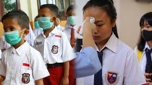 Betapa banyak yang bersusah payah menempuh sekolah. Ini Jadwal Masuk Hari Pertama Sd Smp Sma 2020 2021 Perhatikan Syarat Belajar Tatap Muka Tribunnewsmaker Com