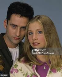 584 Glenn Quinn Photos & High Res Pictures