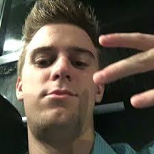 Garrett Whitten's Instagram, Twitter & Facebook