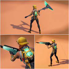 Aura's skin is an unusual outfit from fortnite. Aura To The Core Aura Lumi Core Green Revoker Core Fortnitefashion