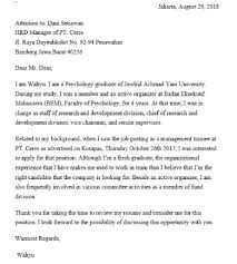 Surat ini bukanlah berguna hanya untuk sekedar menyampaikan. 15 Contoh Surat Lamaran Kerja Bahasa Inggris Lengkap