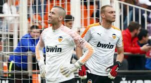 Valencia have agreed to sign netherlands goalkeeper jasper cillessen from spanish rivals. Valencia Cf Cillessen Jaume Almost Total Equality In The Goalkeeper Of Valencia Spain S News
